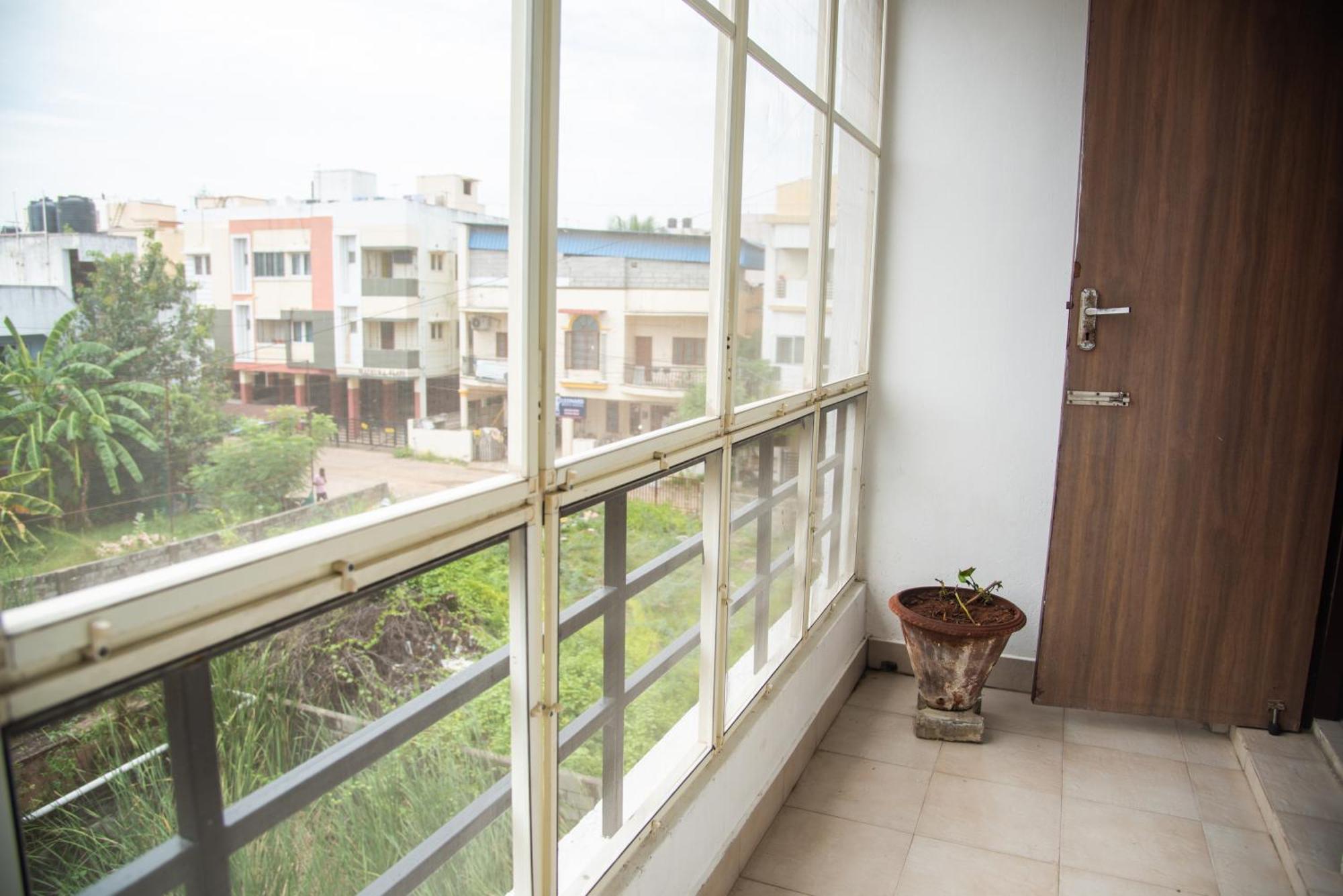Mama Rose Homestay In Madipakkam 첸나이 외부 사진